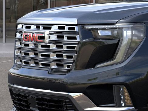 New 2026 GMC Acadia Denali w/ Super Cruise Package AWD/4WD image 37