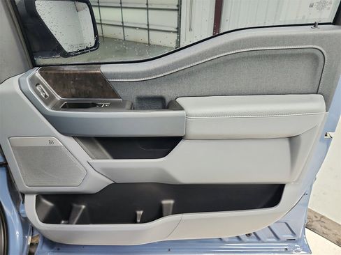 Used 2023 Ford F150 Lariat image 40