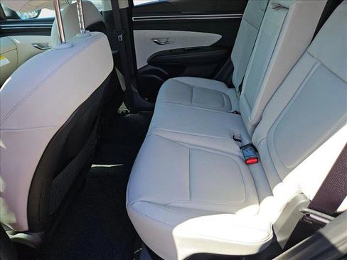 New 2024 Hyundai Tucson Limited image 14