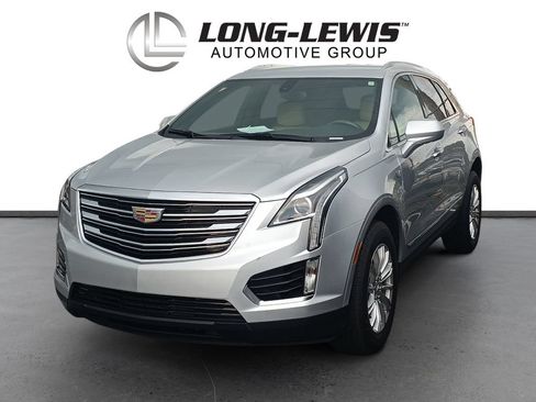 Used 2017 Cadillac XT5 FWD image 1