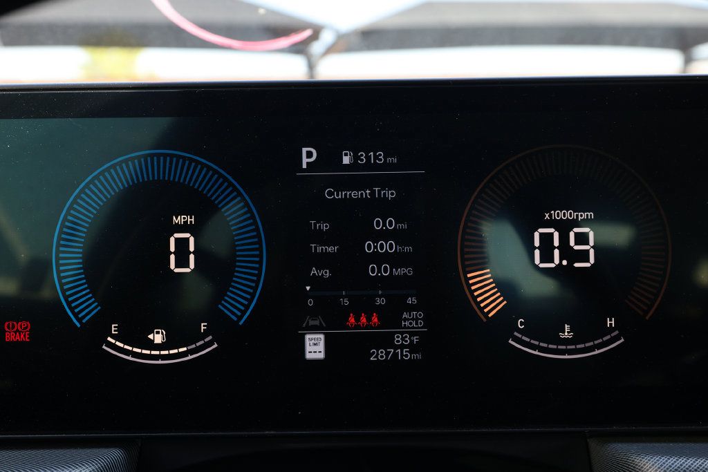 Used 2025 Hyundai Sonata SEL FWD image 10