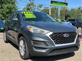 Used 2019 Hyundai Tucson SE image 1