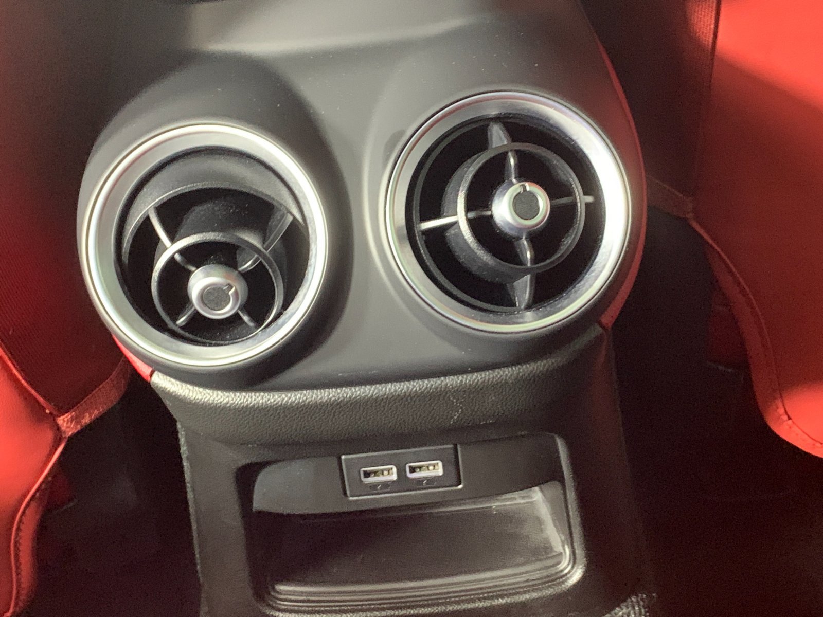 Used 2019 Alfa Romeo Stelvio Ti AWD/4WD image 21