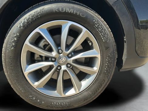 Used 2018 Hyundai Santa Fe SE FWD image 37