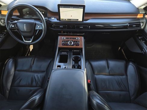 Used 2020 Lincoln Aviator Reserve w/ Equipment Group 201A image 26
