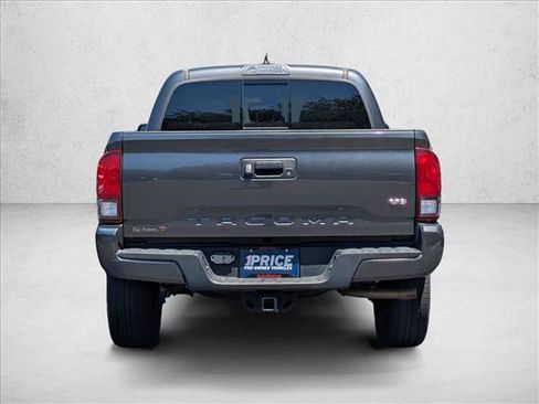 Used 2019 Toyota Tacoma TRD Sport RWD image 7