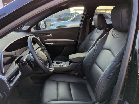 New 2025 Cadillac XT4 Premium Luxury image 24