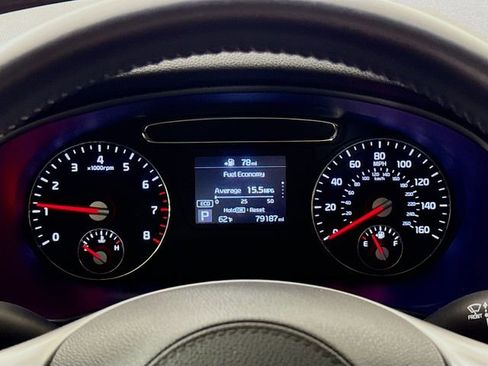 Used 2020 Kia Sorento S image 13