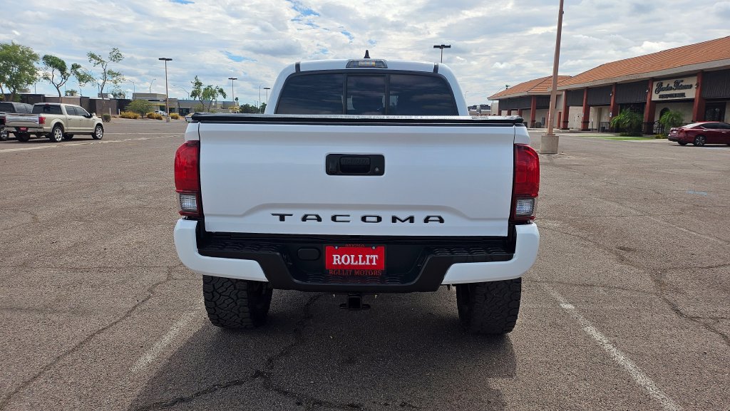 Used 2020 Toyota Tacoma SR RWD image 10