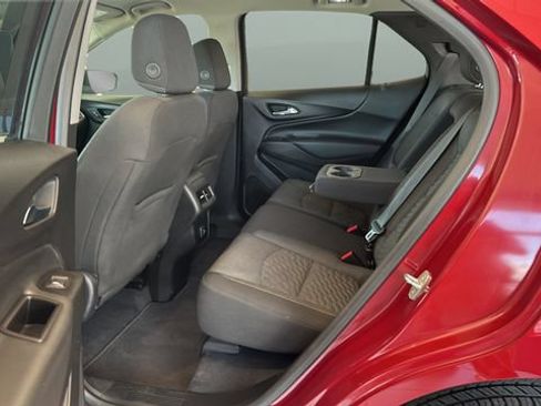 Used 2020 Chevrolet Equinox LT AWD/4WD image 16