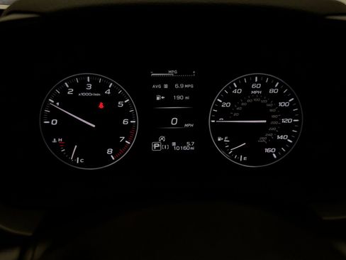 Used 2024 Subaru Crosstrek 2.0i Premium image 13