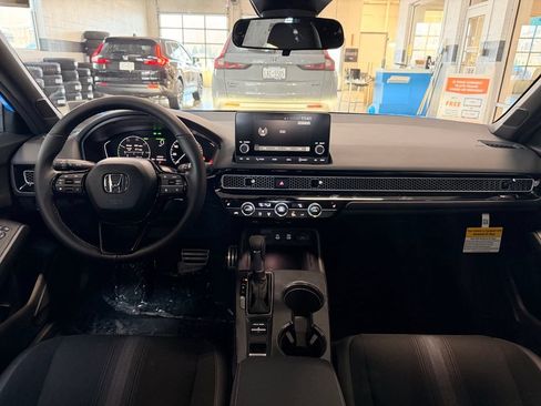 Used 2026 Honda Civic Sport image 4