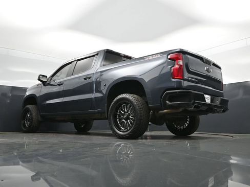 Used 2021 Chevrolet Silverado 1500 LT Trail Boss w/ Convenience Package II AWD/4WD image 44