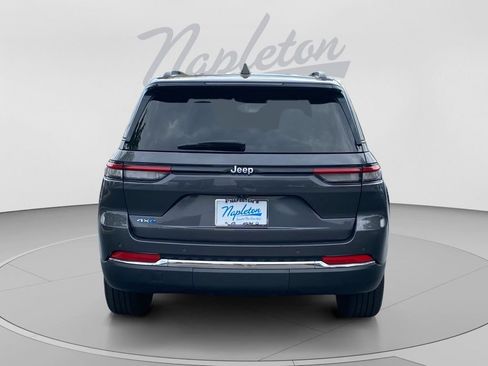 Used 2024 Jeep Grand Cherokee Limited 4xe AWD/4WD image 4