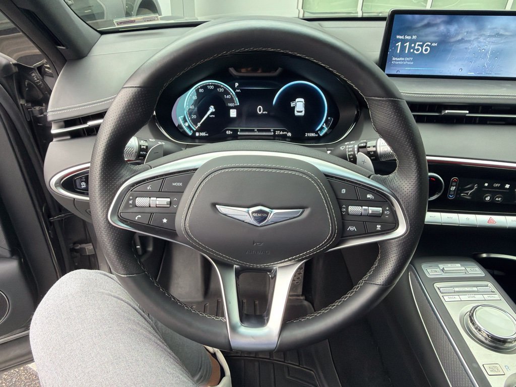 Used 2023 Genesis GV70 2.5T w/ Sport Prestige Package AWD/4WD image 7