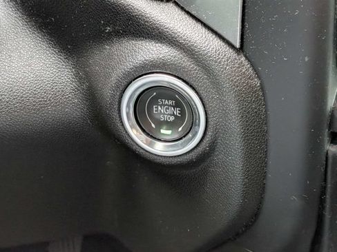 Used 2019 Chevrolet Silverado 1500 LT Trail Boss w/ Convenience Package AWD/4WD image 27