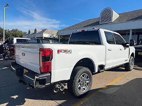New 2026 Ford F250 Lariat w/ FX4 Off-Road Package AWD/4WD image 6