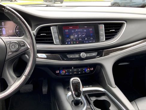 Used 2020 Buick Enclave Avenir w/ Avenir Technology Package image 7