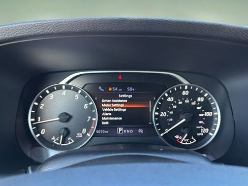 Used 2024 Nissan Frontier SV w/ SV Convenience Package image 15