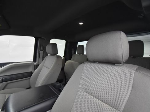 Used 2019 Ford F350 XLT w/ XLT Premium Package image 11