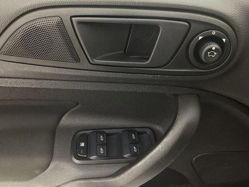 Used 2019 Ford Fiesta SE image 37