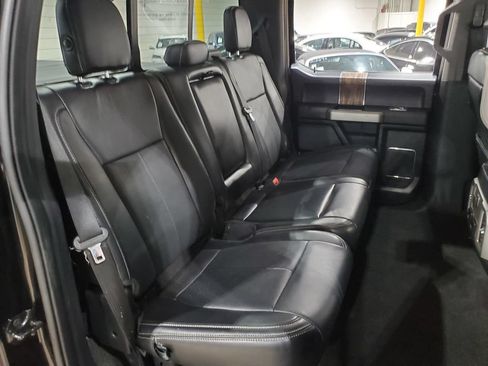 Used 2019 Ford F150 Lariat RWD image 19