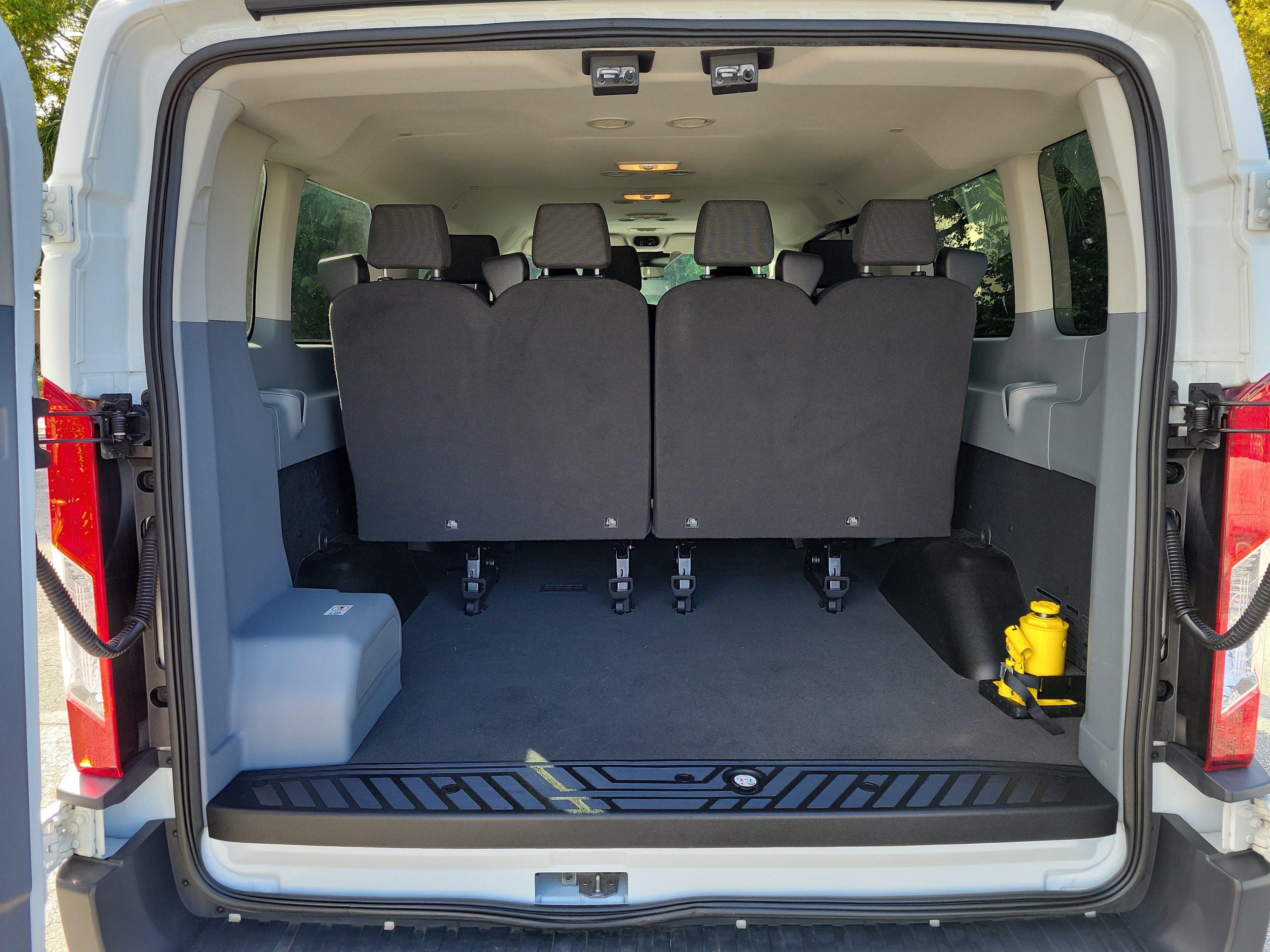 Used 2018 Ford Transit 350 XL RWD image 12
