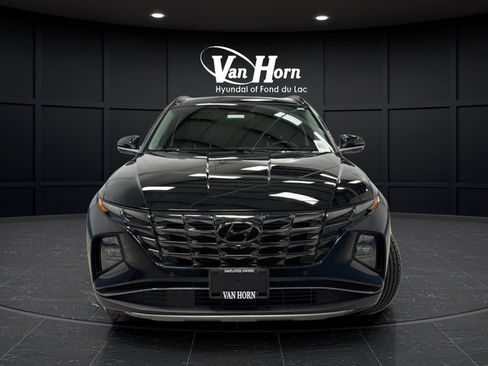 Used 2022 Hyundai Tucson Limited w/ Cargo Package AWD/4WD image 2