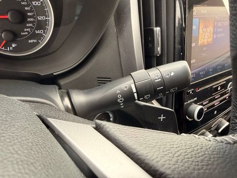 Used 2020 Subaru Ascent Premium w/ Convenience Package AWD/4WD image 19