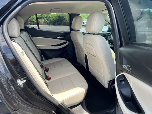 Used 2024 Buick Encore GX Avenir w/ Avenir Technology Package FWD image 11