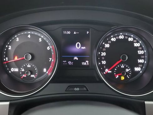 Used 2021 Volkswagen Atlas Cross Sport SEL image 21