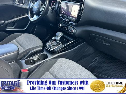 Used 2023 Kia Soul EX FWD image 16