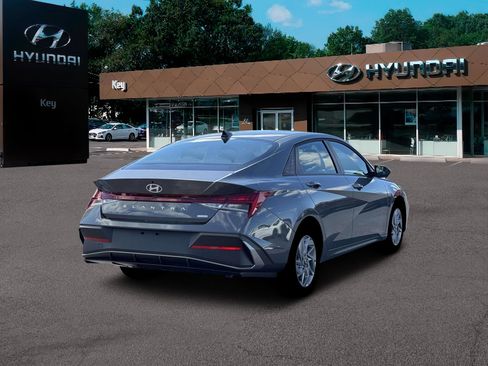 New 2026 Hyundai Elantra Blue image 7