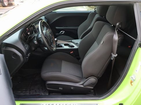 Used 2023 Dodge Challenger R/T w/ T/A Package image 24