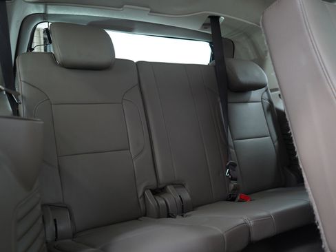 Used 2020 Chevrolet Tahoe LT AWD/4WD image 13