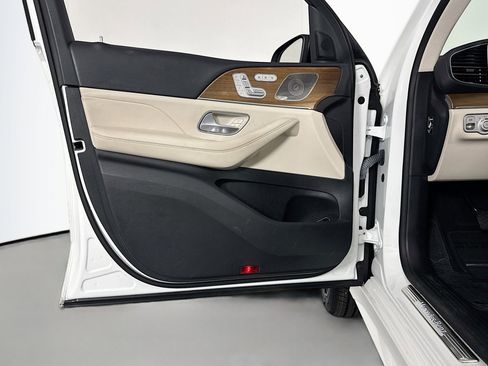 Used 2023 Mercedes-Benz GLE 350 4MATIC w/ AMG Line Exterior image 20