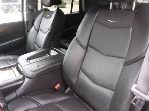 Used 2015 Cadillac Escalade Premium AWD/4WD image 22