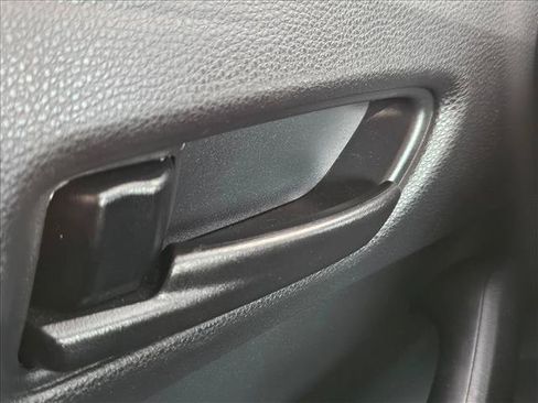 Used 2025 Toyota Corolla LE FWD image 21