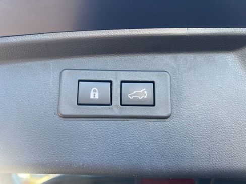 Certified 2024 Subaru Outback Limited image 42