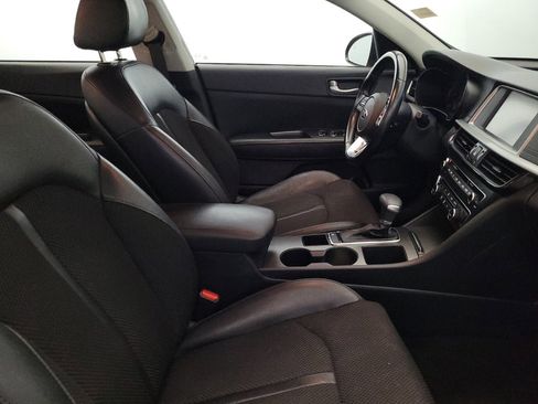 Used 2019 Kia Optima S FWD image 21