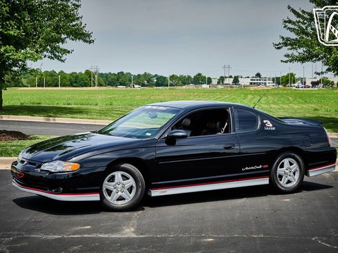 Used 2002 Chevrolet Monte Carlo SS w/ Preferred Equipment Group image 4