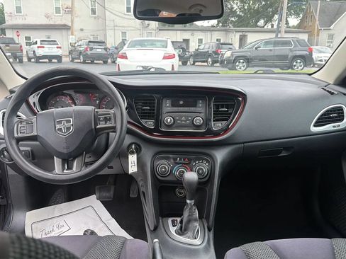 Used 2014 Dodge Dart SE w/ Convenience Group FWD image 11