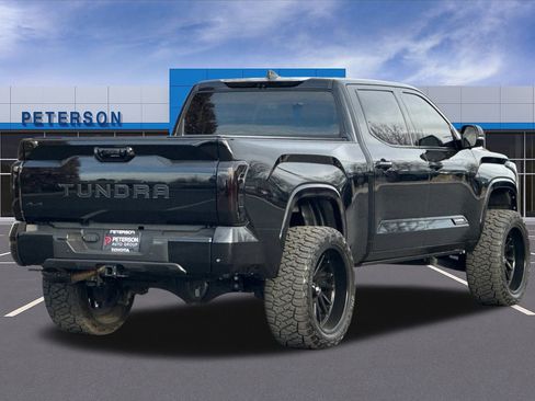 Used 2024 Toyota Tundra Platinum image 4