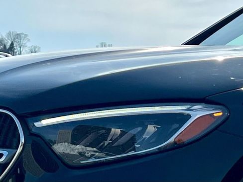 Certified 2023 Mercedes-Benz GLC 300 4MATIC image 9