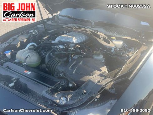 Used 2022 Ford Mustang Shelby GT500 w/ Technology Package RWD image 13