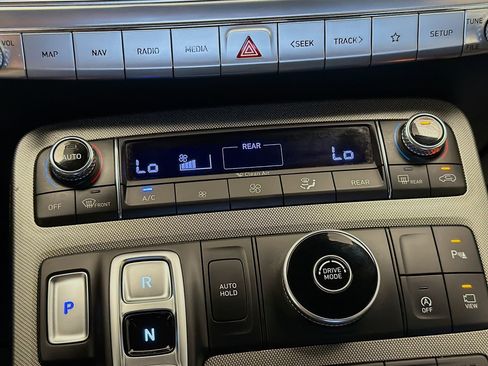 Used 2021 Hyundai Palisade Calligraphy w/ Cargo Package FWD image 10