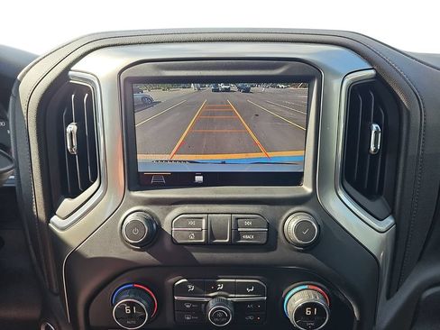 Used 2019 Chevrolet Silverado 1500 LT Trail Boss AWD/4WD image 23