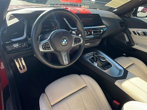 Used 2019 BMW Z4 sDrive30i image 19