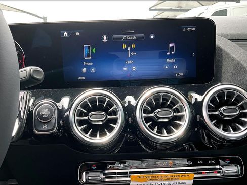 New 2026 Mercedes-Benz GLA 250 image 14