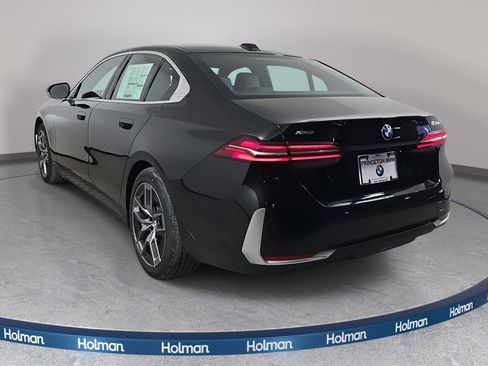 New 2026 BMW 530i xDrive 530i xDrive w/ Premium Package image 7